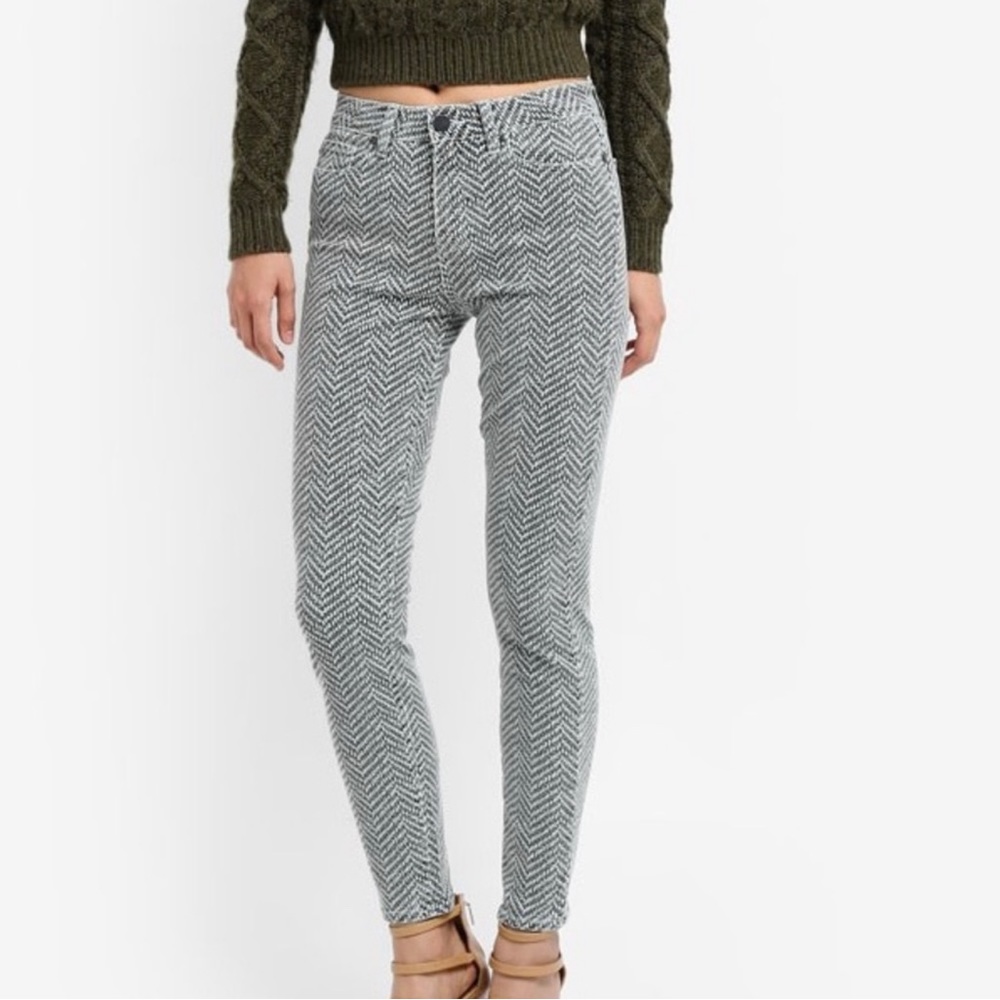 PAIGE Hoxton Ankle Jagger Herringbone Jean